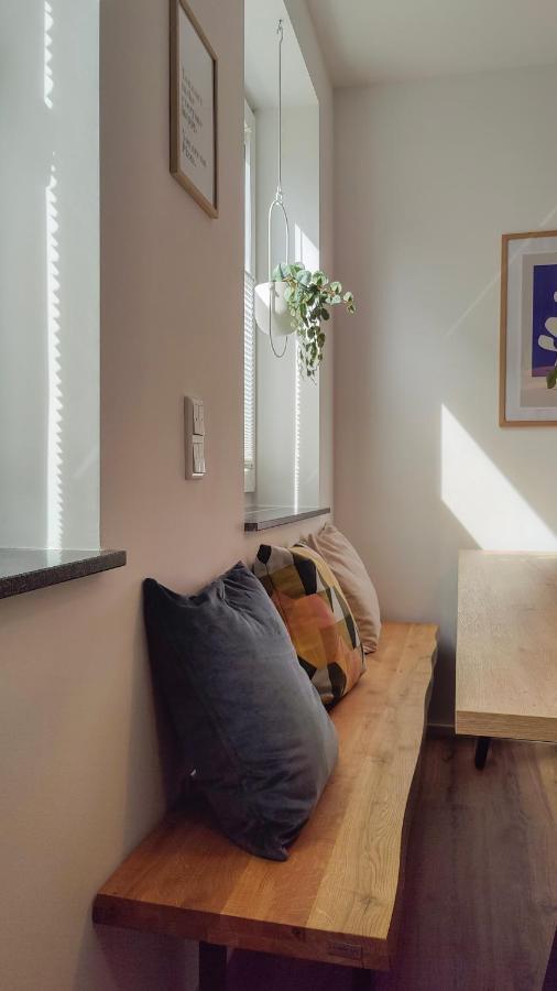 Hygge Home - Mit Garten Und Stellplatz Fuer Feriengaeste-, Monteure / Netflix / 10 Min. Zur Sinsheim Therme Und Zur Autobahn Exterior foto